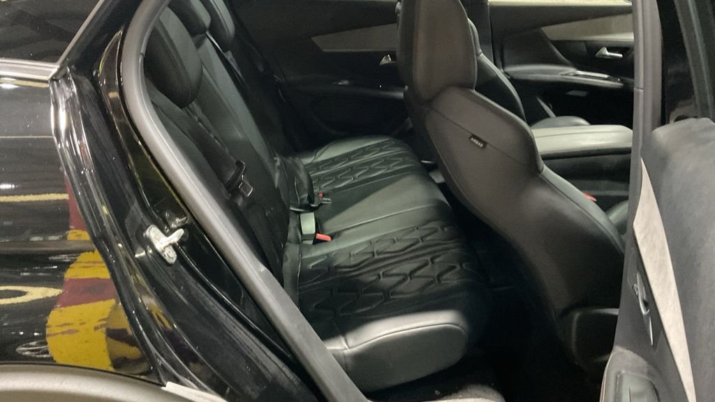 Used Peugeot 3008 2018 for sale - 77122272: Photo 11