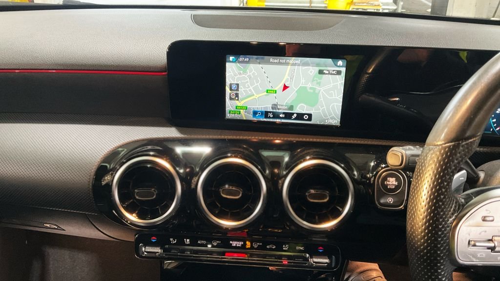 Used Mercedes-Benz A-Class 2018 for sale - 77609118: Photo 11