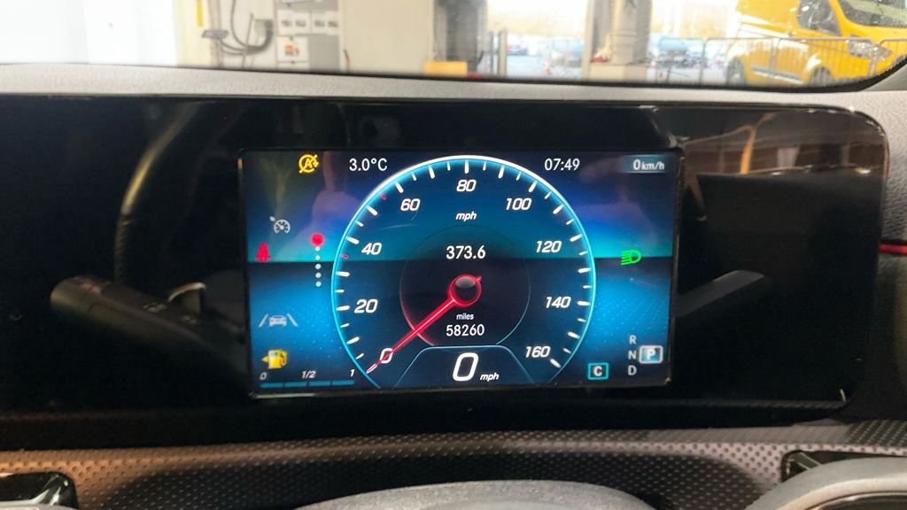 Used Mercedes-Benz A-Class 2018 for sale - 77609118: Photo 12