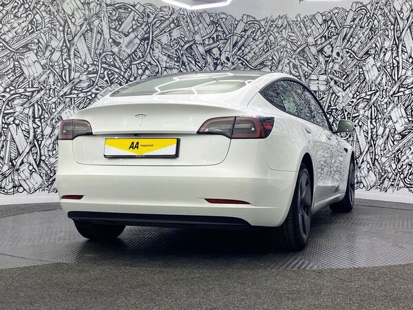 Used Tesla Model 3 2021 for sale - 76216785: Photo 11