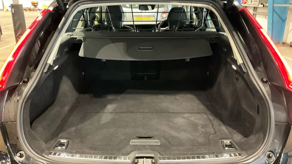 Used Volvo V90 2020 for sale - 77534627: Photo 15