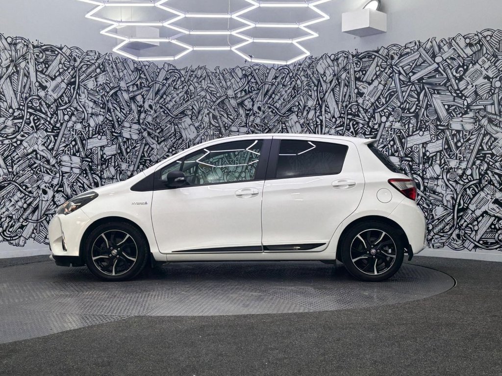 Used Toyota Yaris 2018 for sale - 75992608: Photo 12