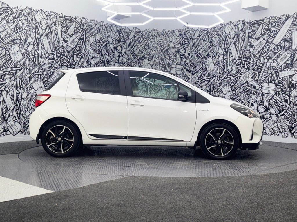 Used Toyota Yaris 2018 for sale - 75992608: Photo 14