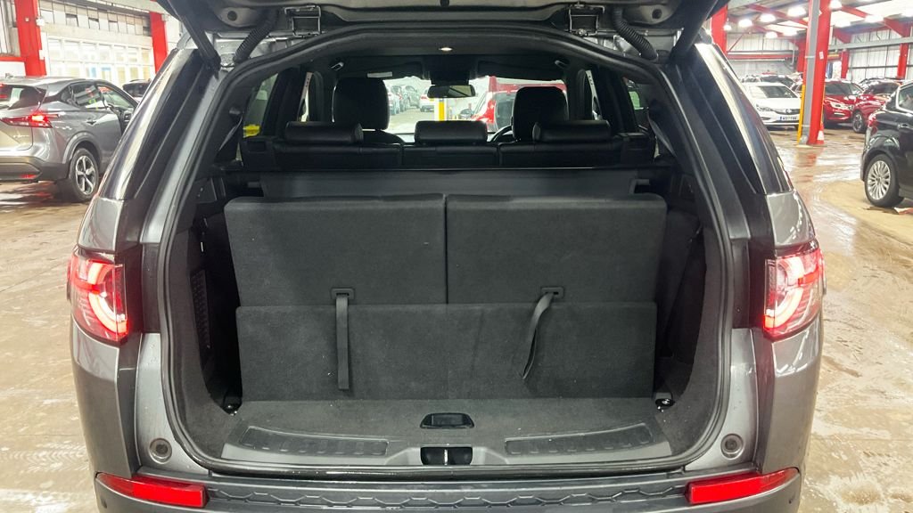 Used Land Rover Discovery Sport 2019 for sale - 77642710: Photo 14