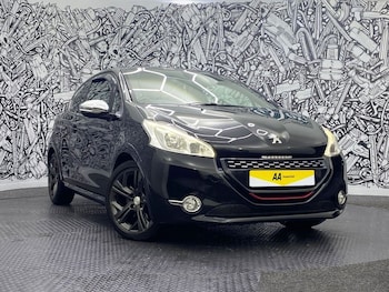 Used Peugeot 208 2014 for sale - 77275799: Photo