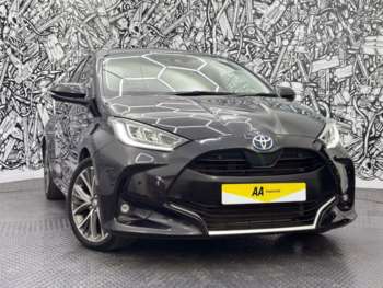 Used Toyota Yaris 2021 for sale - 74237408: Photo