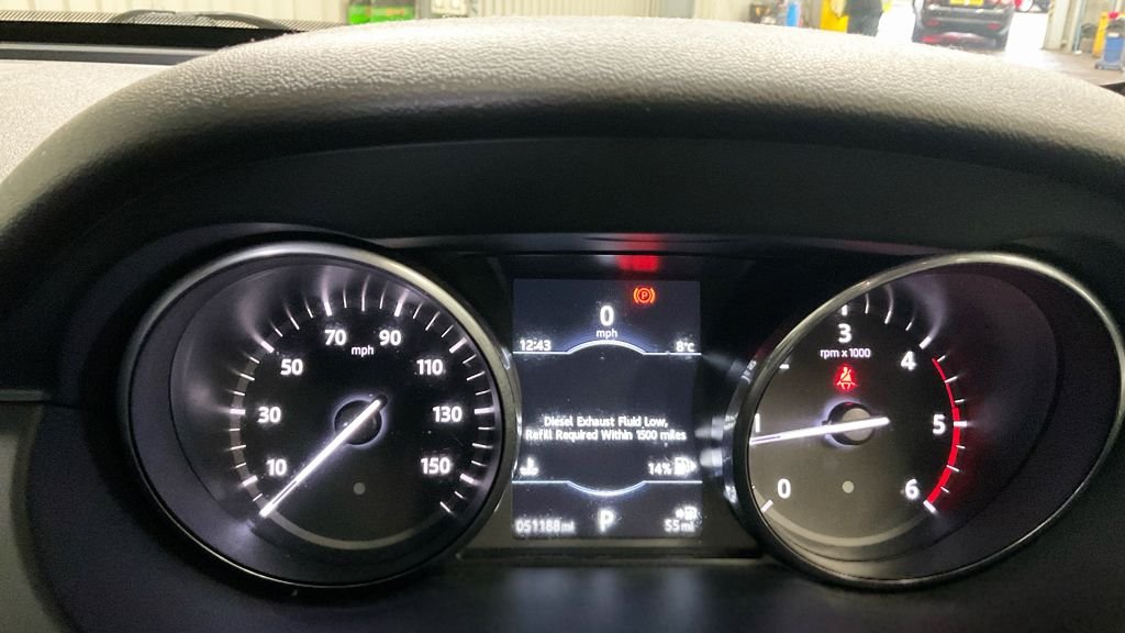 Used Land Rover Discovery Sport 2017 for sale - 77341939: Photo 11