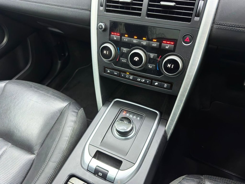 Used Land Rover Discovery Sport 2017 for sale - 77341939: Photo 24