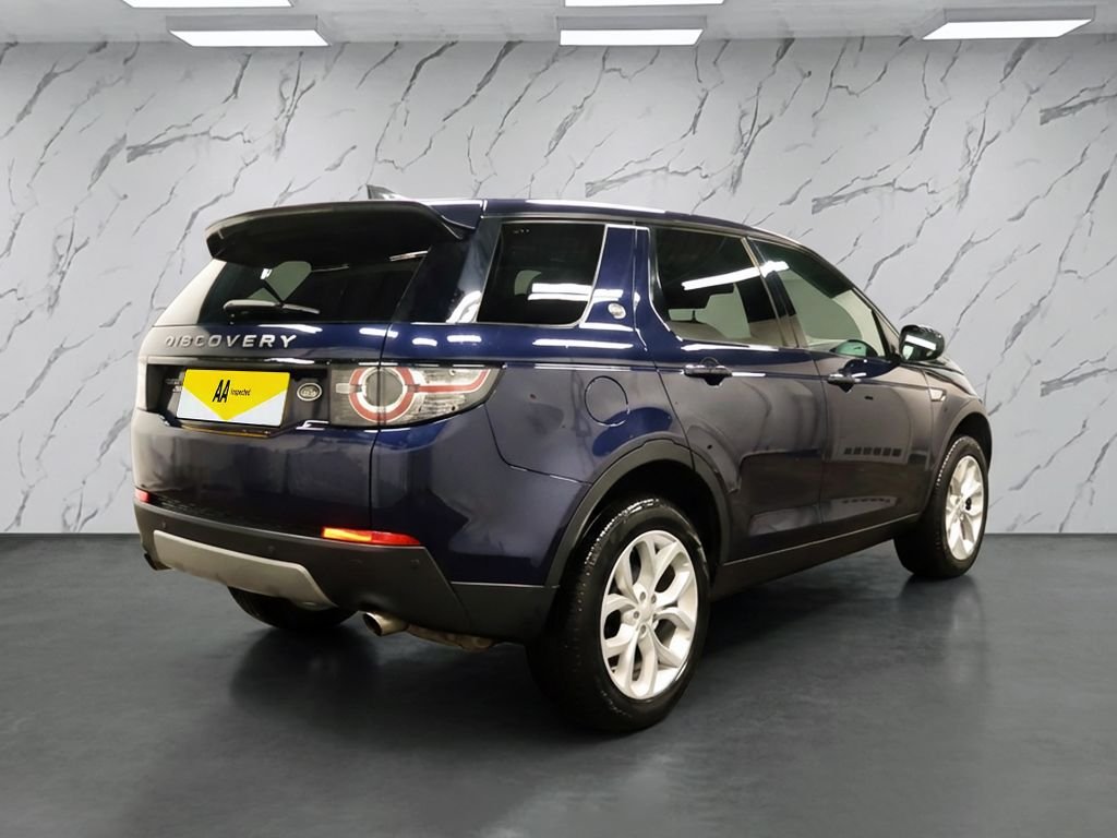 Used Land Rover Discovery Sport 2017 for sale - 77341939: Photo 6