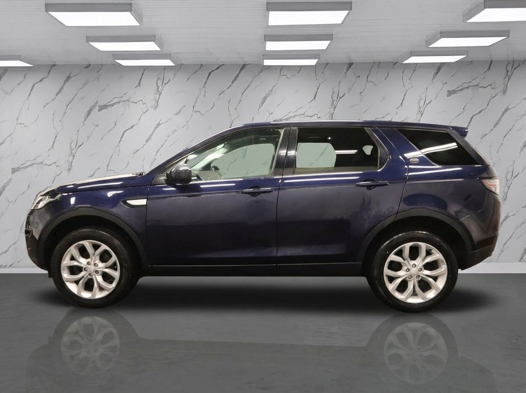 Used Land Rover Discovery Sport 2017 for sale - 77341939: Photo 8