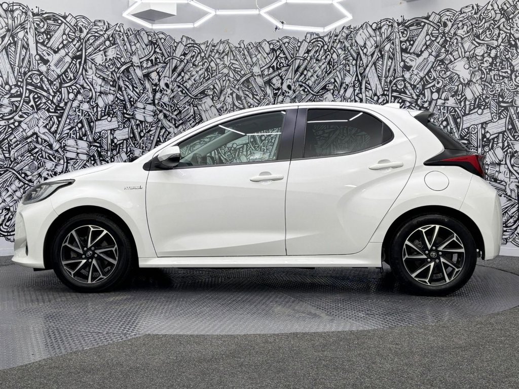 Used Toyota Yaris 2021 for sale - 76023808: Photo 11