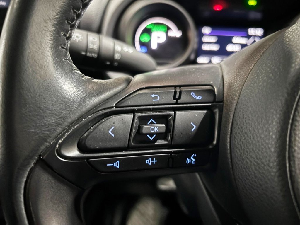 Used Toyota Yaris 2021 for sale - 76023808: Photo 19