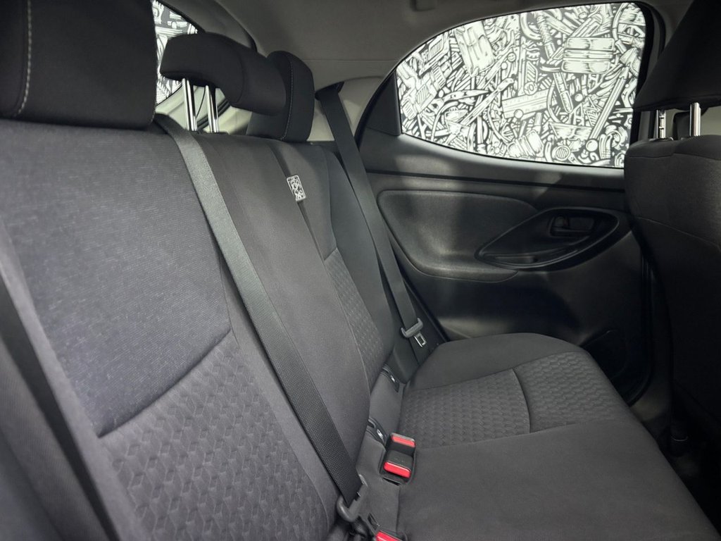 Used Toyota Yaris 2021 for sale - 76023808: Photo 26