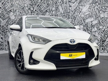 Used Toyota Yaris 2021 for sale - 76023808: Photo