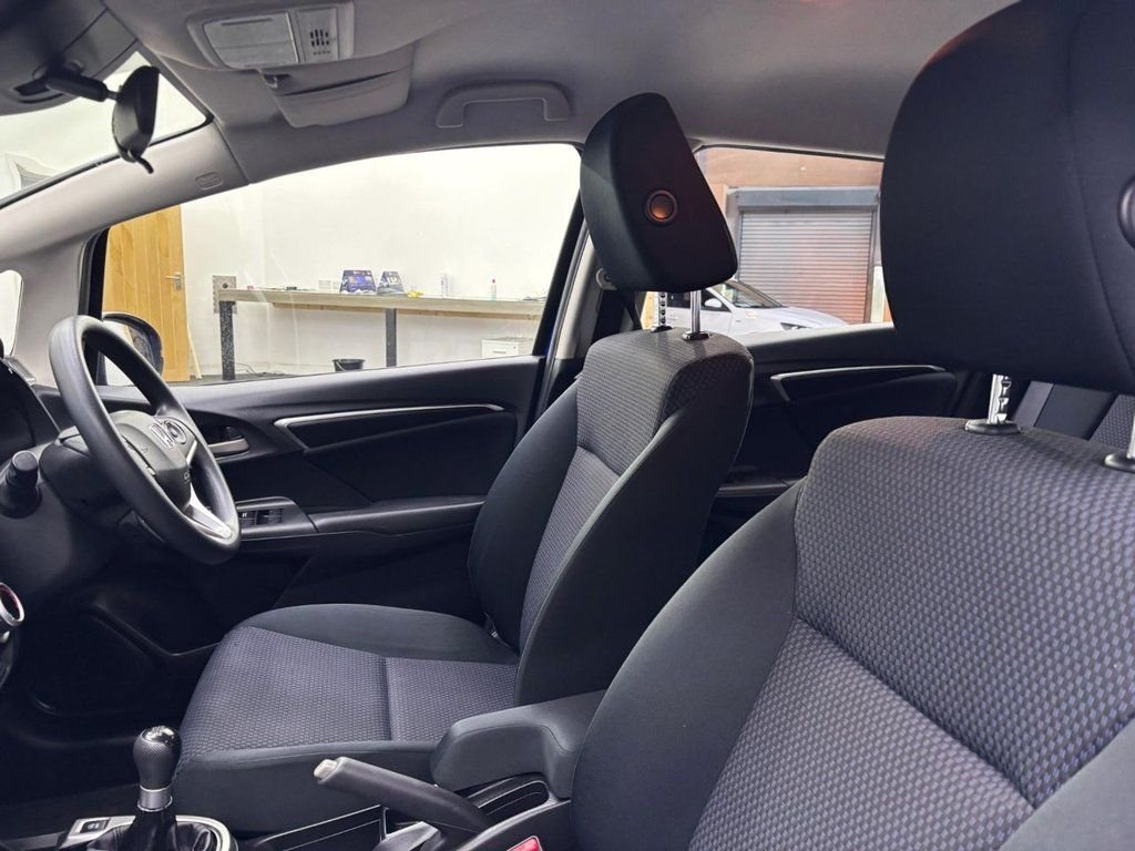 Used Honda Jazz 2020 for sale - 76029436: Photo 16