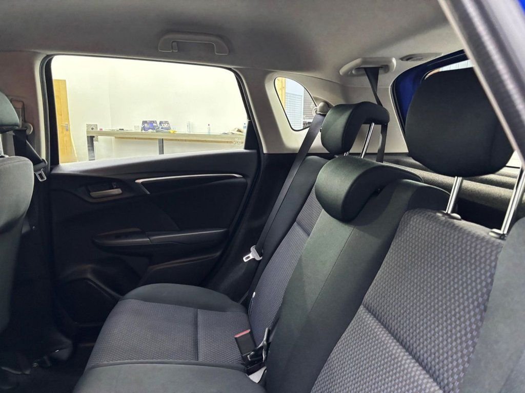 Used Honda Jazz 2020 for sale - 76029436: Photo 28