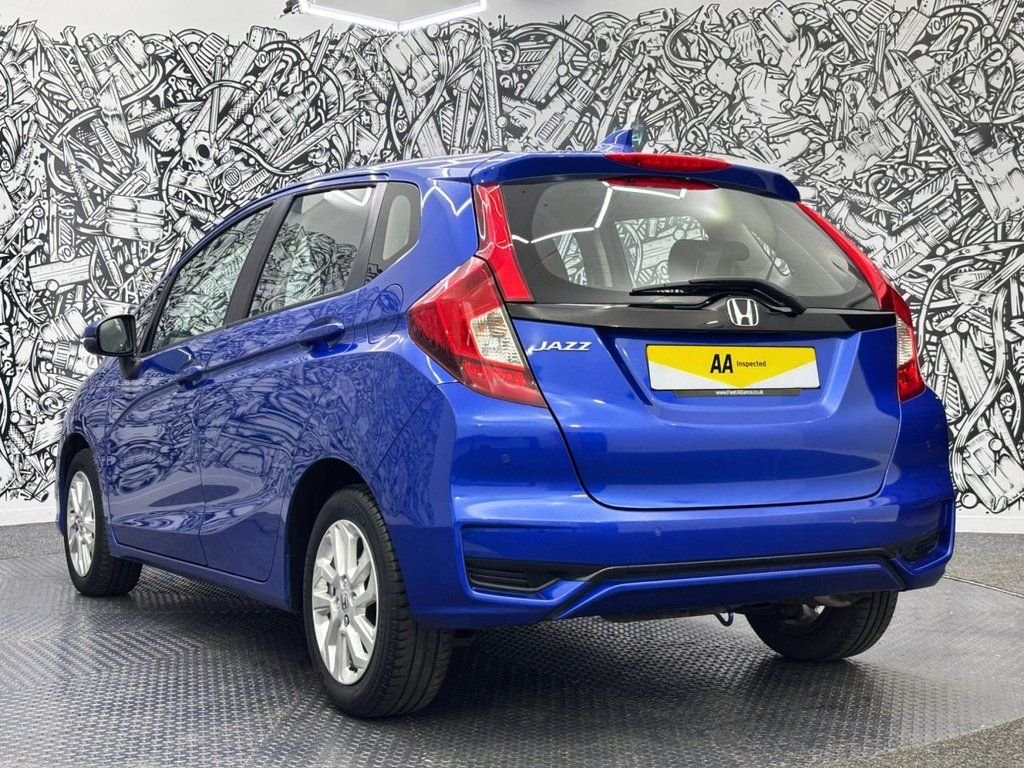 Used Honda Jazz 2020 for sale - 76029436: Photo 9