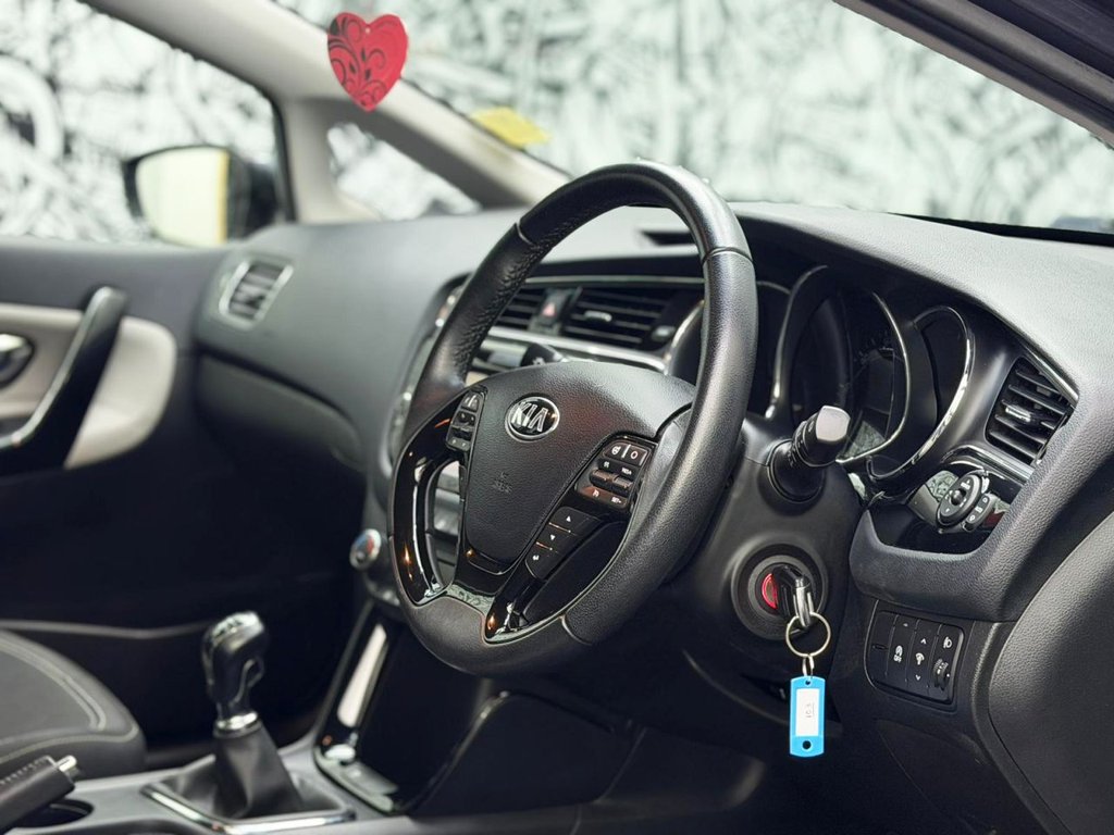 Used Kia Ceed 2016 for sale - 77608931: Photo 28