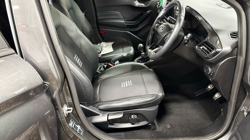 Used Ford Fiesta 2018 for sale - 76665555: Photo 10