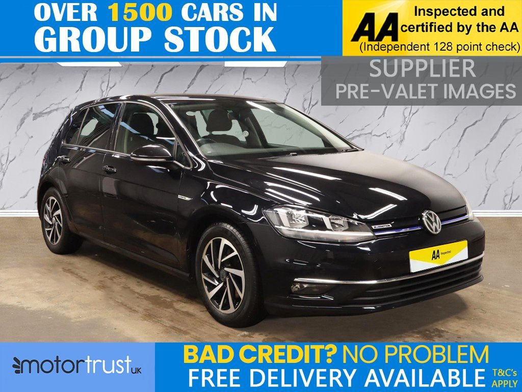 Used Volkswagen Golf 2019 for sale - 77609005: Photo 2