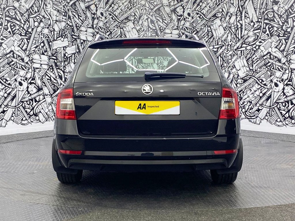 Used Skoda Octavia 2018 for sale - 77188037: Photo 10