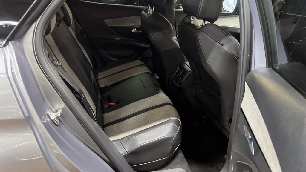 Used Peugeot 3008 2021 for sale - 76406614: Photo 11