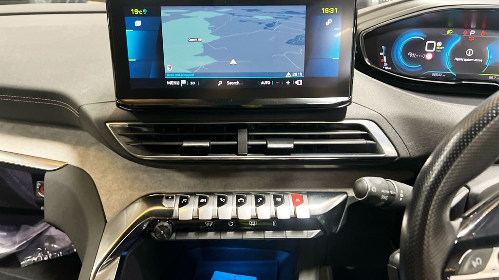 Used Peugeot 3008 2021 for sale - 76406614: Photo 8