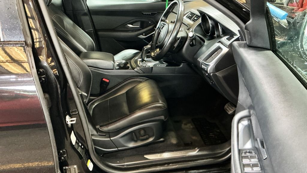 Used Jaguar E-Pace 2019 for sale - 77636785: Photo 12