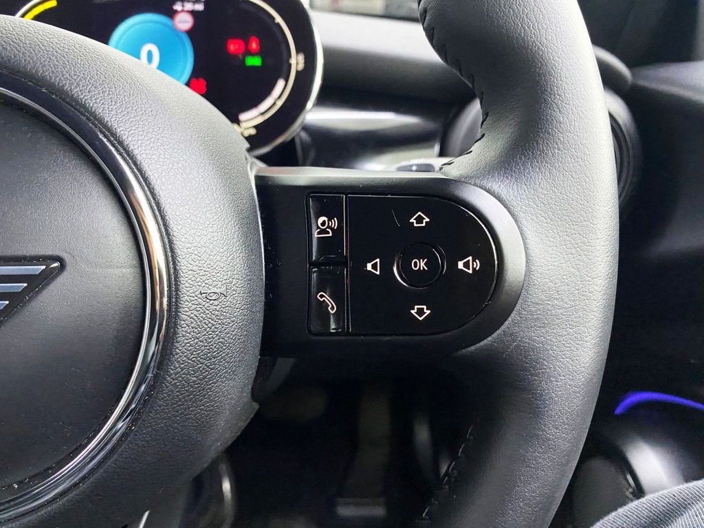 Used MINI Electric Hatch 2022 for sale - 76740503: Photo 24