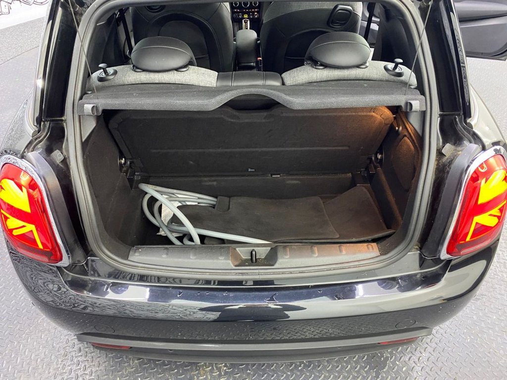 Used MINI Electric Hatch 2022 for sale - 76740503: Photo 28