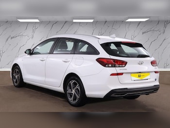 Used Hyundai i30 2021 for sale - 76582750: Photo