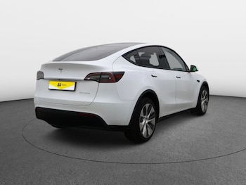 Used Tesla Model Y 2022 for sale - 76267097: Photo 4