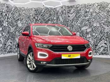 Used Volkswagen T-Roc 2018 for sale - 73968932: Photo