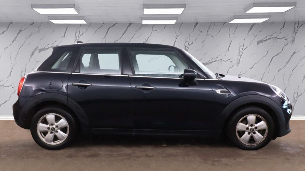 Used MINI Hatch 2020 for sale - 76724894: Photo 5