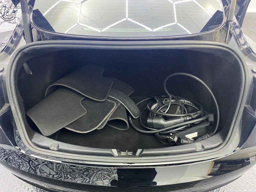 Used Tesla Model 3 2021 for sale - 76148102: Photo 29