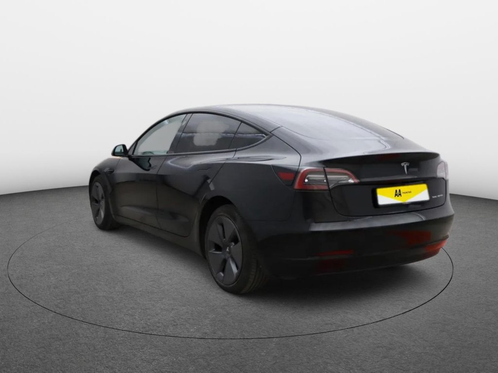 Used Tesla Model 3 2021 for sale - 76148102: Photo 4