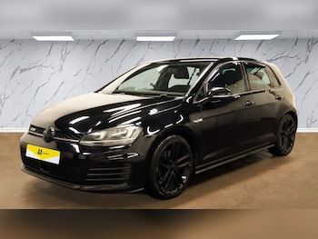 Used Volkswagen Golf 2016 for sale - 77780073: Photo