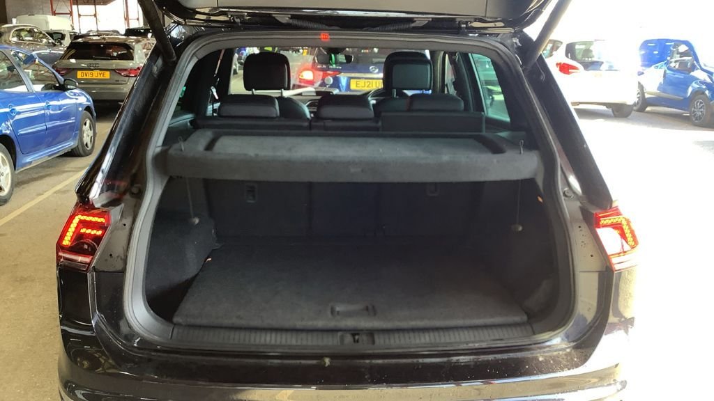 Used Volkswagen Tiguan 2019 for sale - 78096740: Photo 14