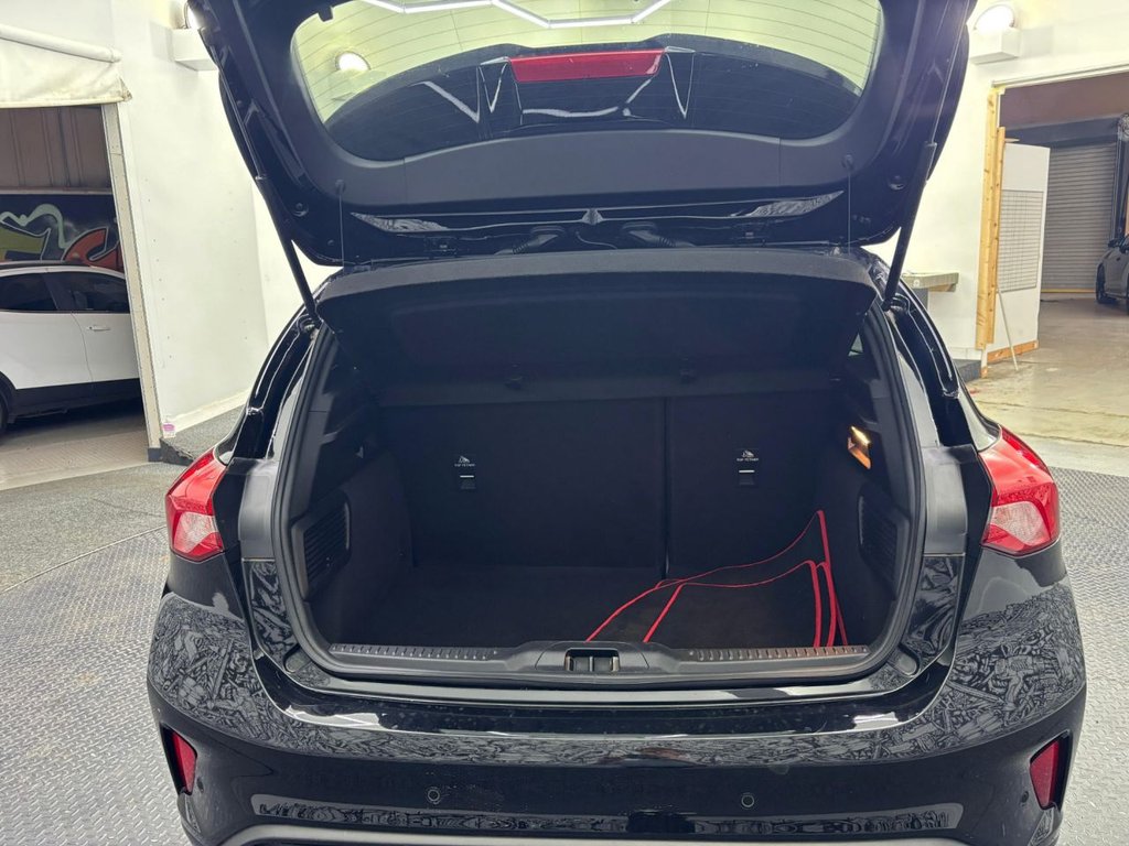 Used Ford Focus 2019 for sale - 76923325: Photo 27