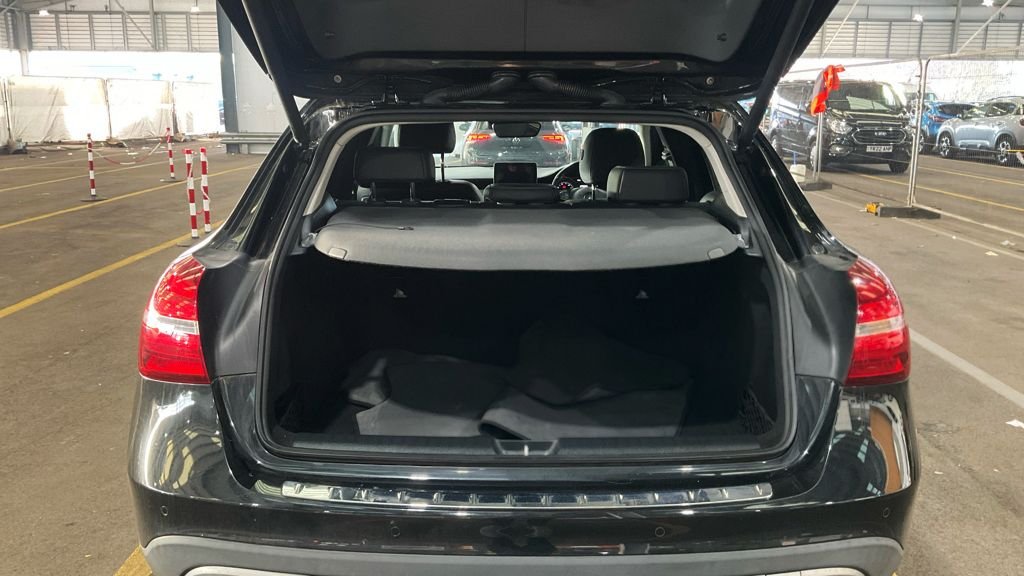 Used Mercedes-Benz A-Class 2018 for sale - 77879762: Photo 14