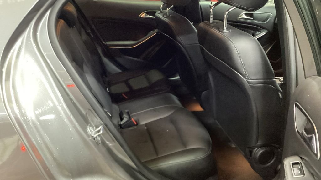 Used Mercedes-Benz GLA 2018 for sale - 77655105: Photo 13