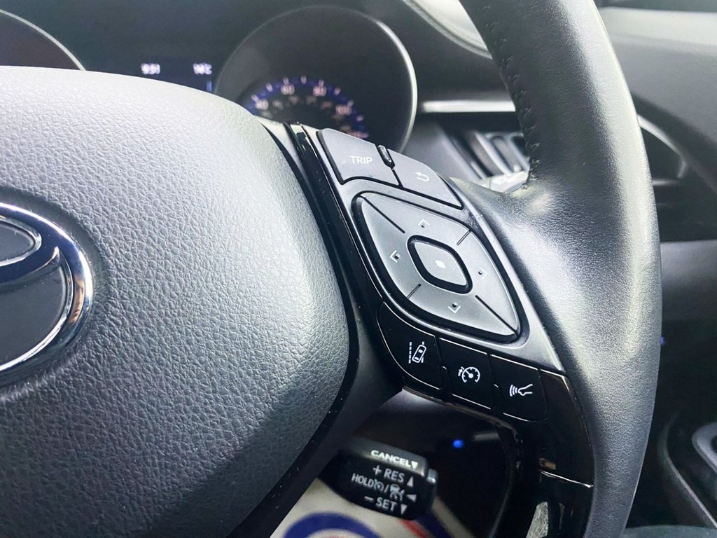 Used Toyota C-HR 2022 for sale - 76396135: Photo 22