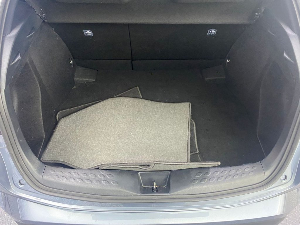 Used Toyota C-HR 2022 for sale - 76396135: Photo 27