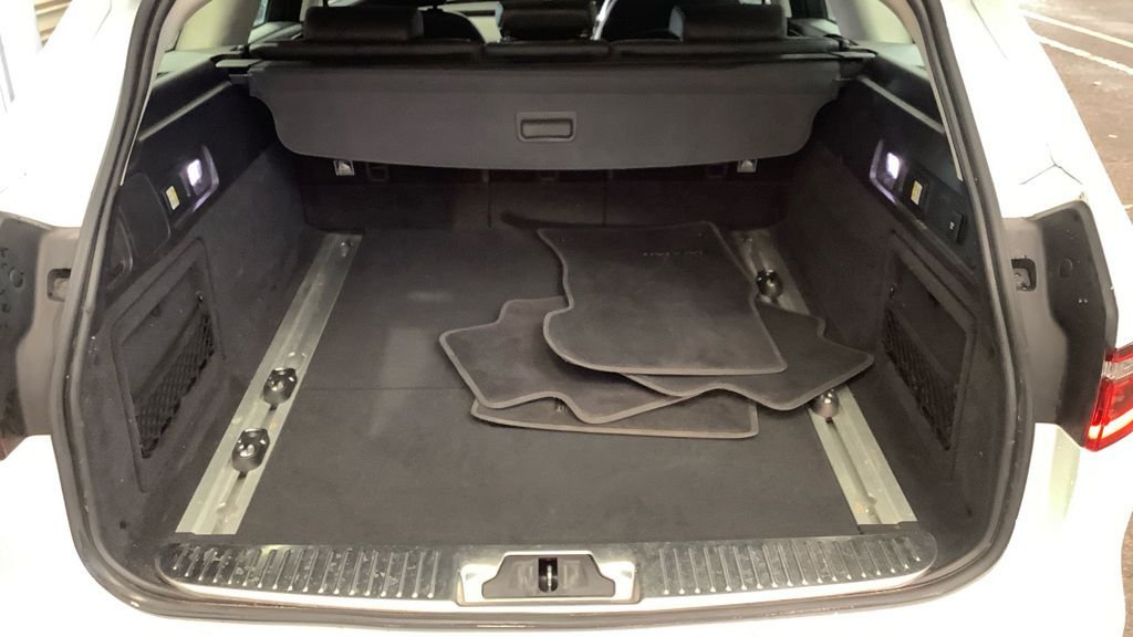 Used Jaguar XF 2018 for sale - 77384320: Photo 12