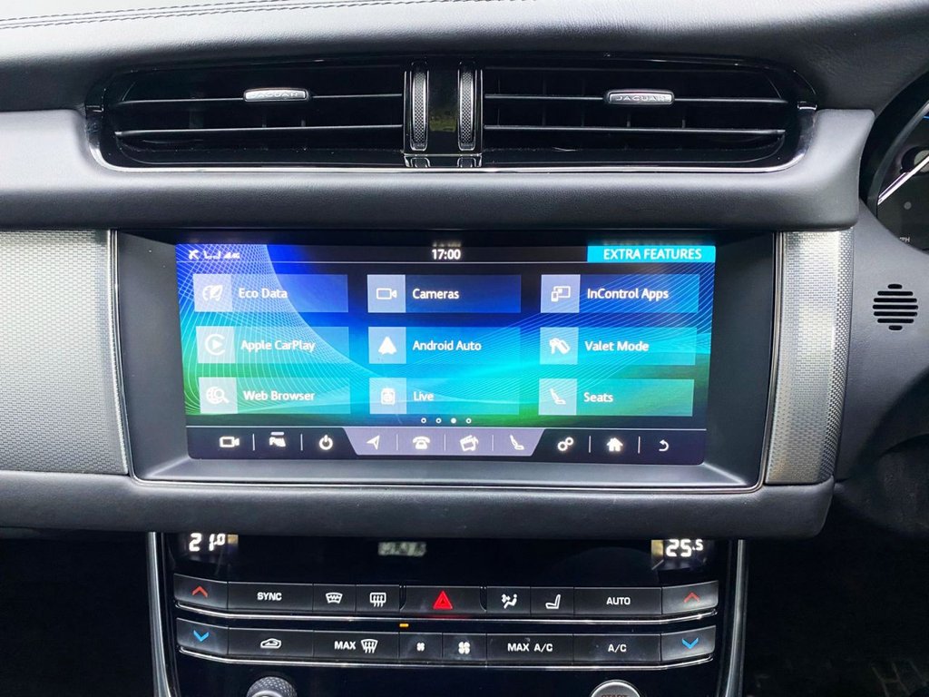 Used Jaguar XF 2018 for sale - 77384320: Photo 21