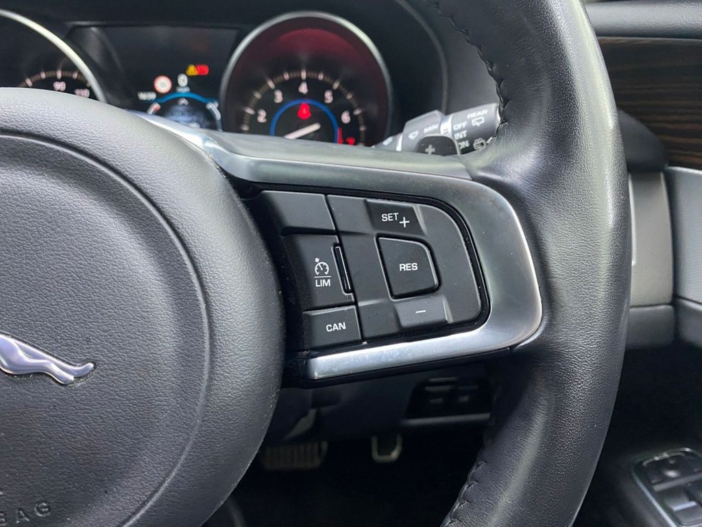 Used Jaguar XF 2018 for sale - 77384320: Photo 26