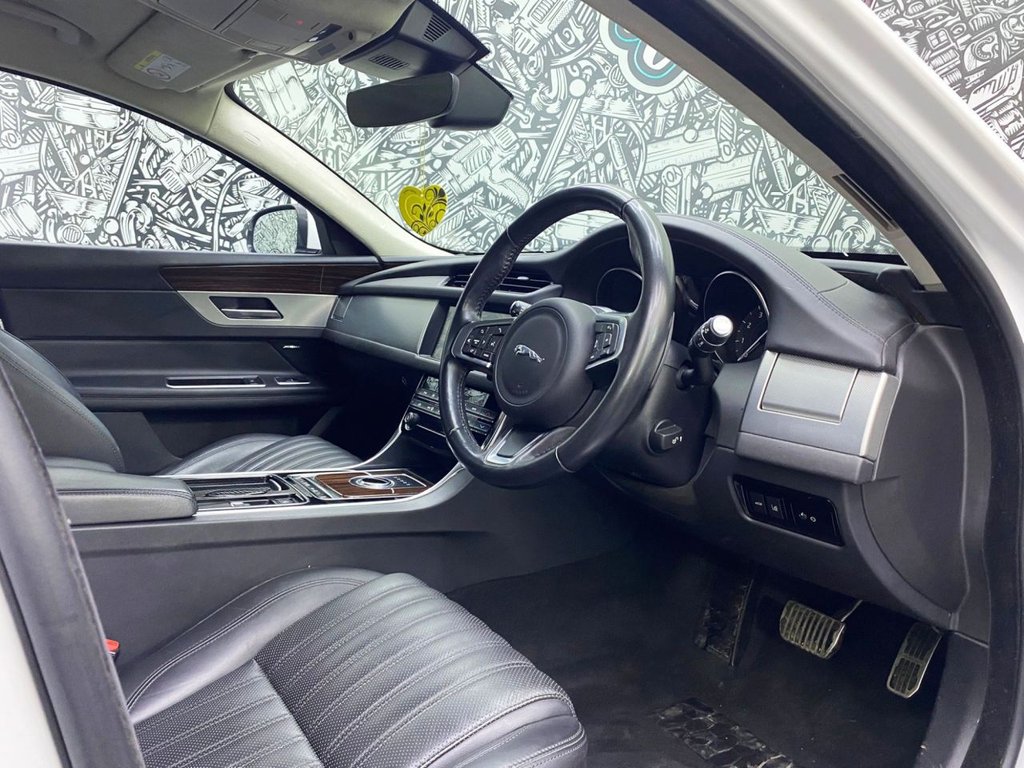 Used Jaguar XF 2018 for sale - 77384320: Photo 28