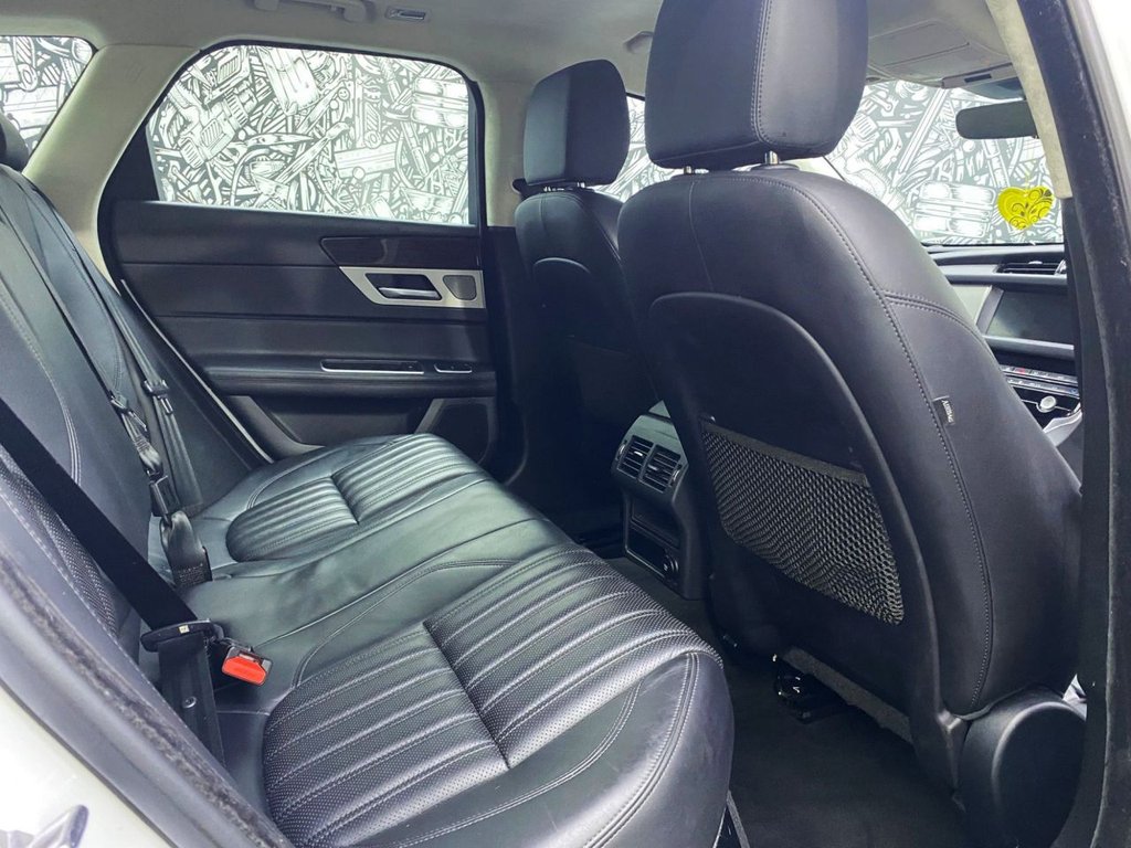 Used Jaguar XF 2018 for sale - 77384320: Photo 31