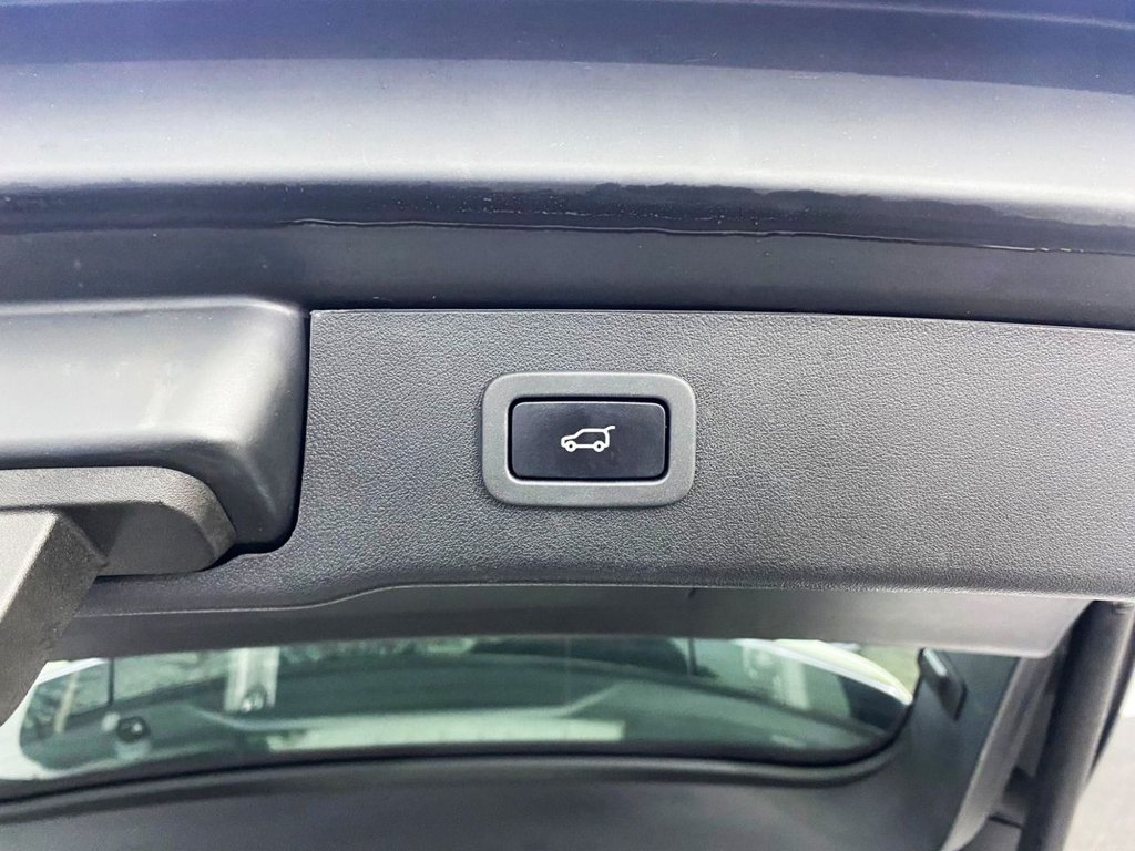 Used Jaguar XF 2018 for sale - 77384320: Photo 33