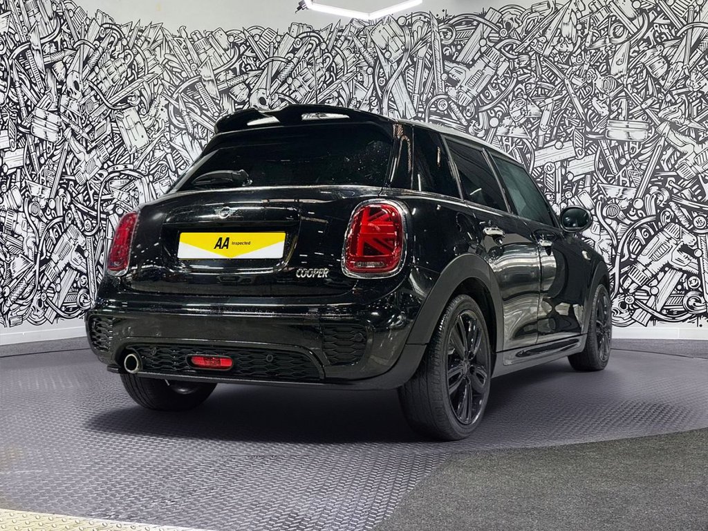 Used MINI Hatch 2020 for sale - 77976256: Photo 11